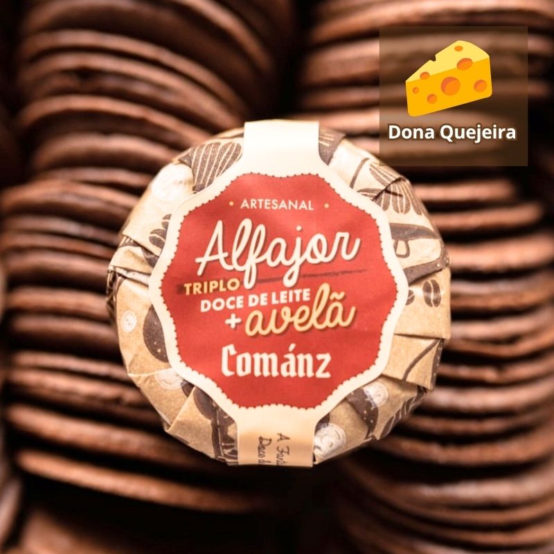 Alfajor Cománz Triplo Doce de Leite + Avelã
